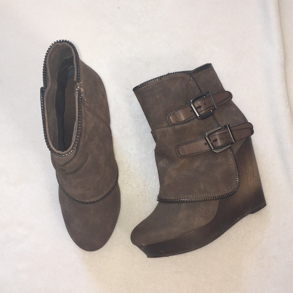 Not Rated bootie heels